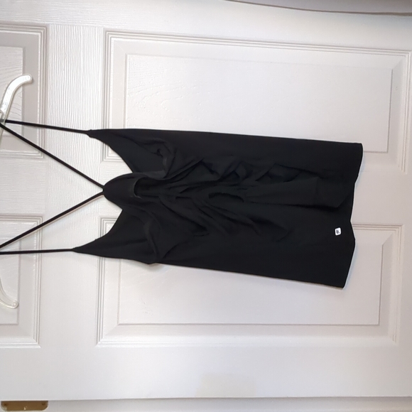 Fabletics tank top - Picture 2 of 3